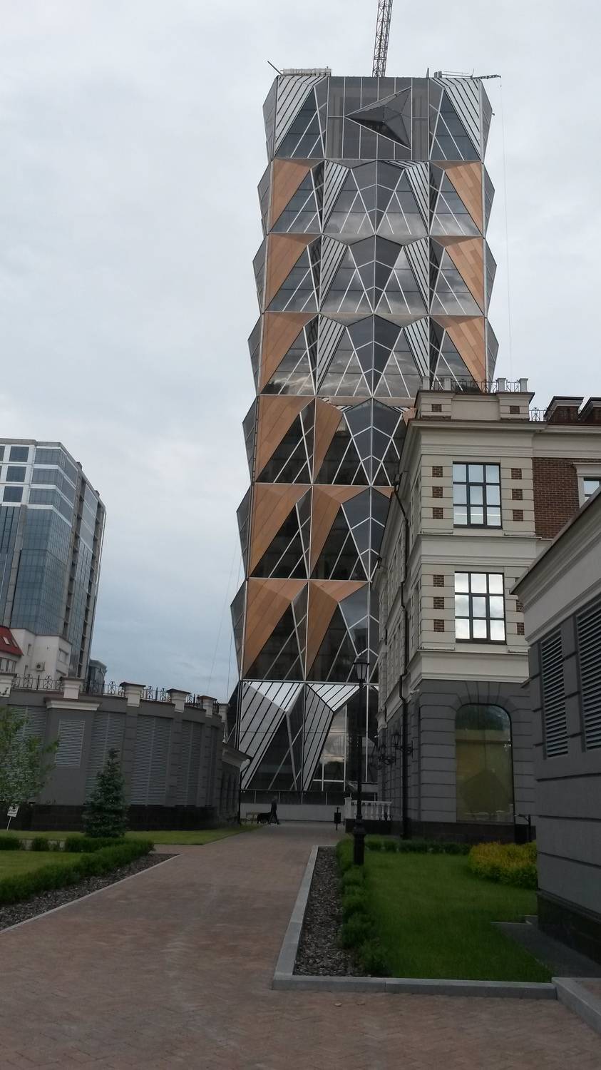 "Ананас"