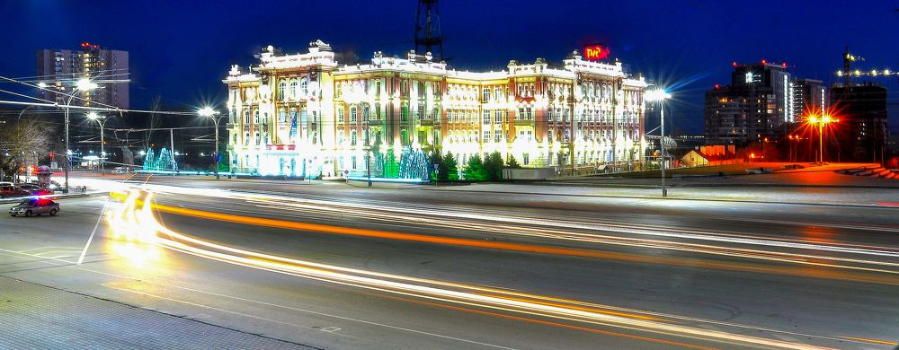 Огни ночного города.