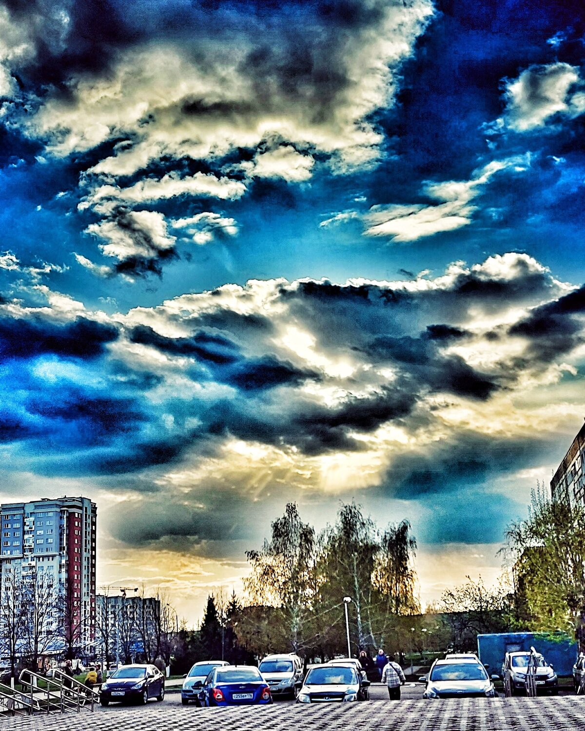 Синяя облачность