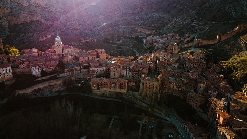 City in the mountains!