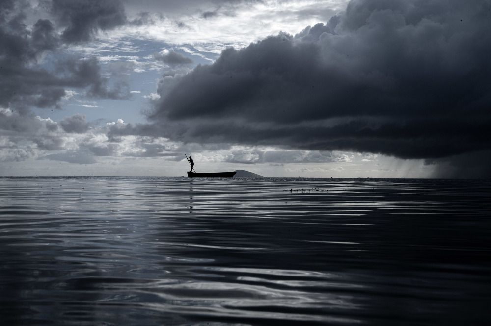 Fisherman vs the storm