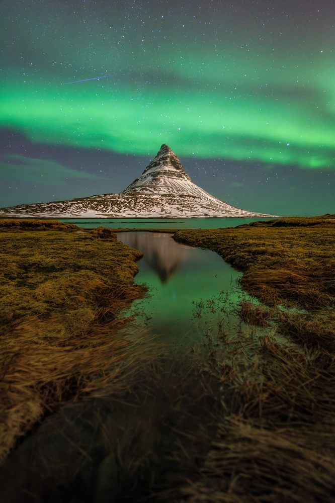 Kirkjufell Mountain
