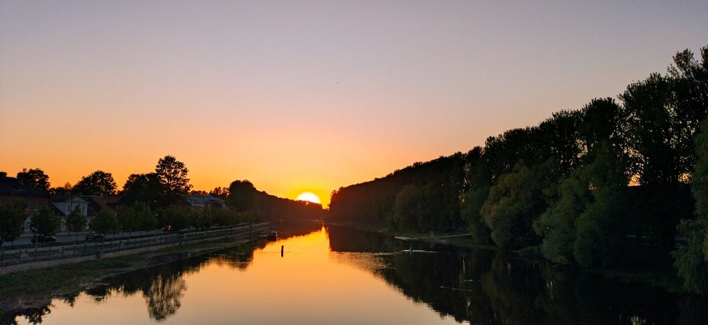 Зеркальный вечер