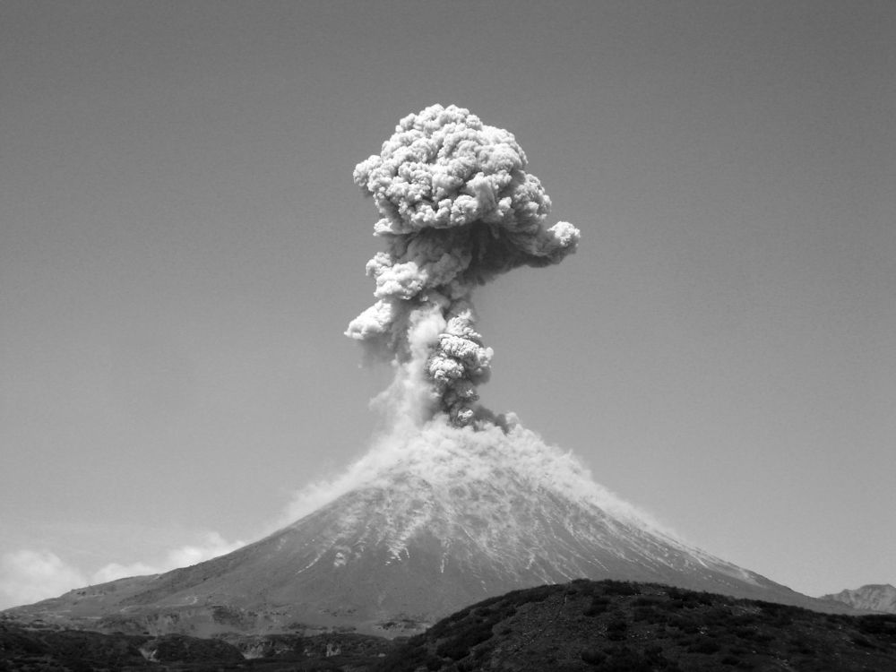 Извержение Карымского вулкана