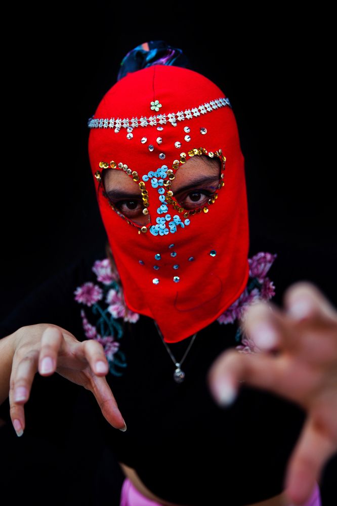 COLECTIVA BAILA CAPUCHA