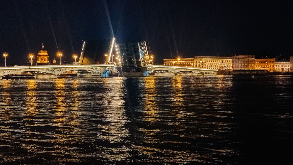 Фотография автора Alexander Komarov