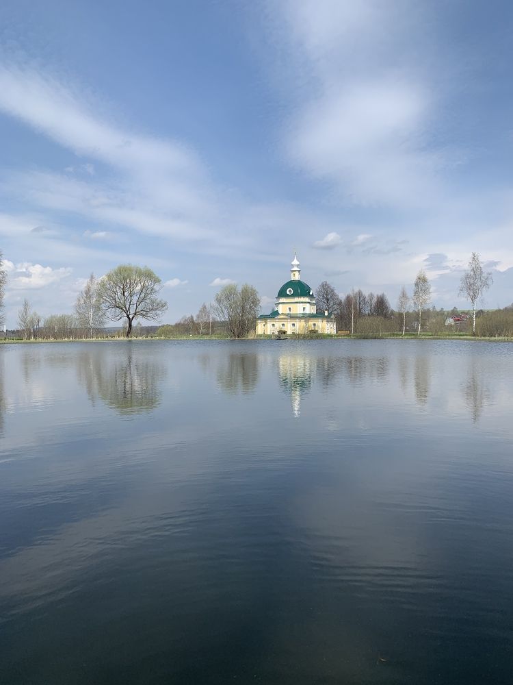 Усадьба Тараканово. Храм Михаила Архангела - памятник истории и культуры XIII- XX вв.