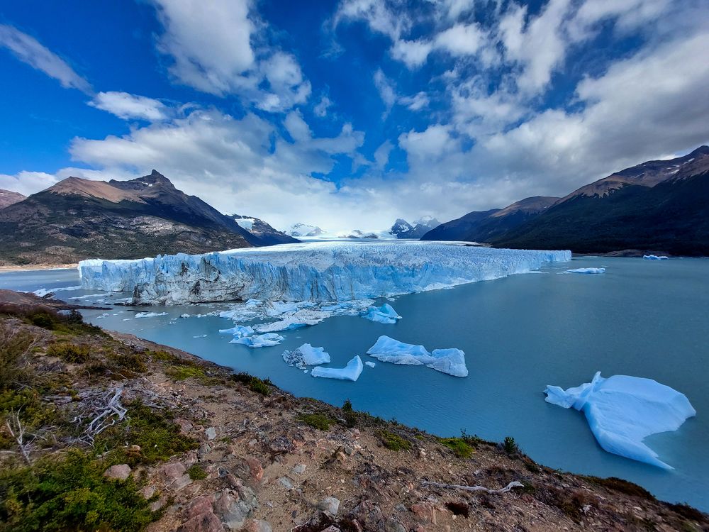 Photograph by Carlos Urrea