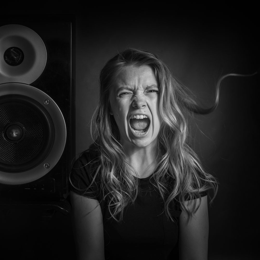 О чём кричат молча...