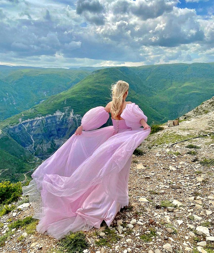 Всем  ветрам на встречу над каньоном