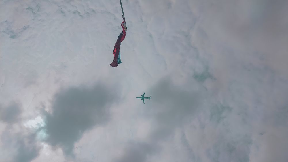 Фотография автора DAVIDJHON Gusi