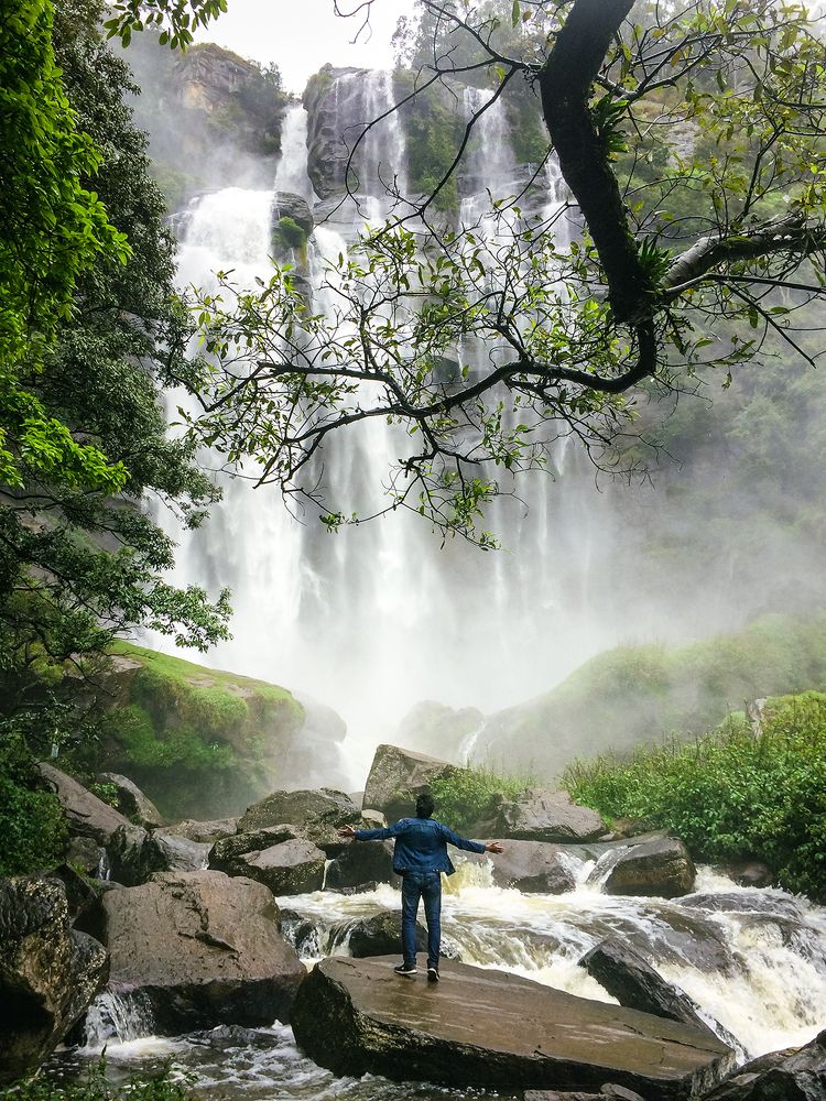 Photograph by Harsha Bandara