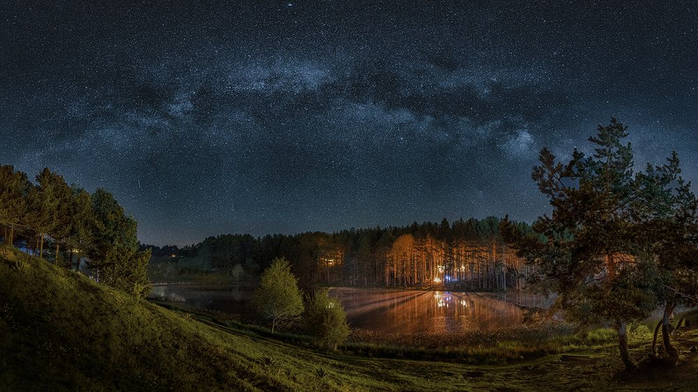 Photograph by FATIH GONUL