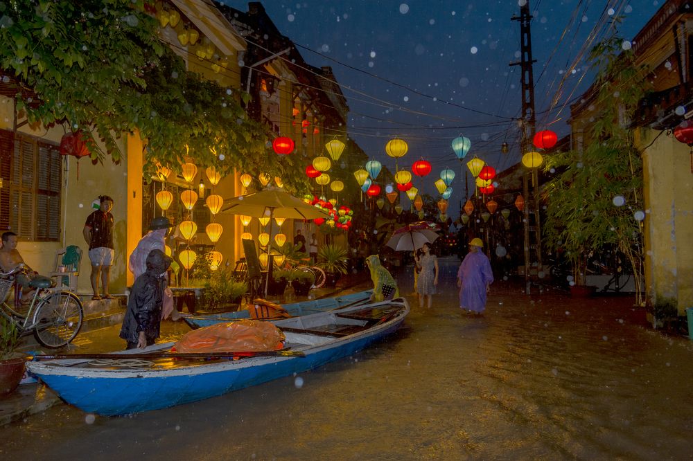 Photograph by Khiêm Phạm Đăng