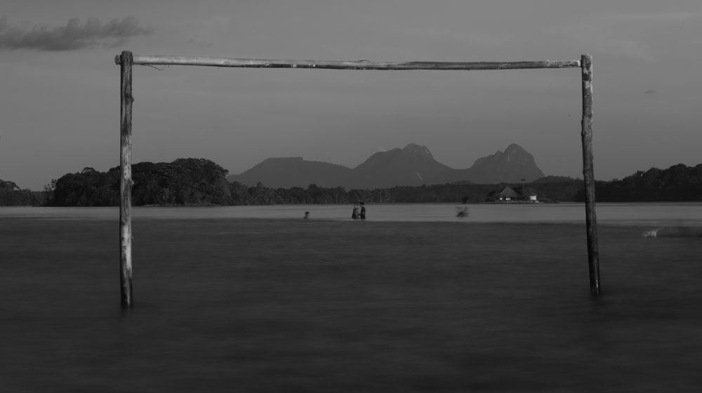 Photograph by Paulo Desana