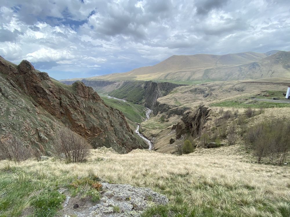 Горы Кавказа. Весна.