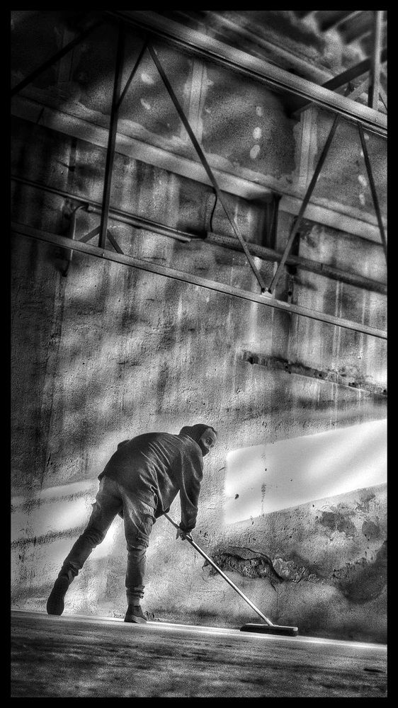 Photograph by Sallai Zoran