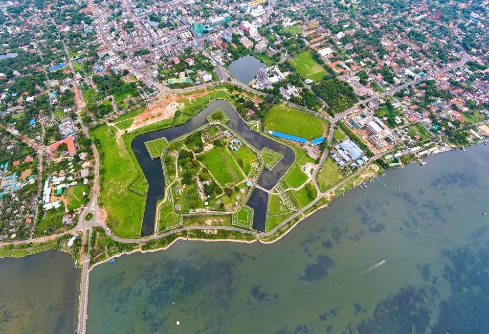 Pentagon Shaped Dutch Jaffna fort in Sri Lanka