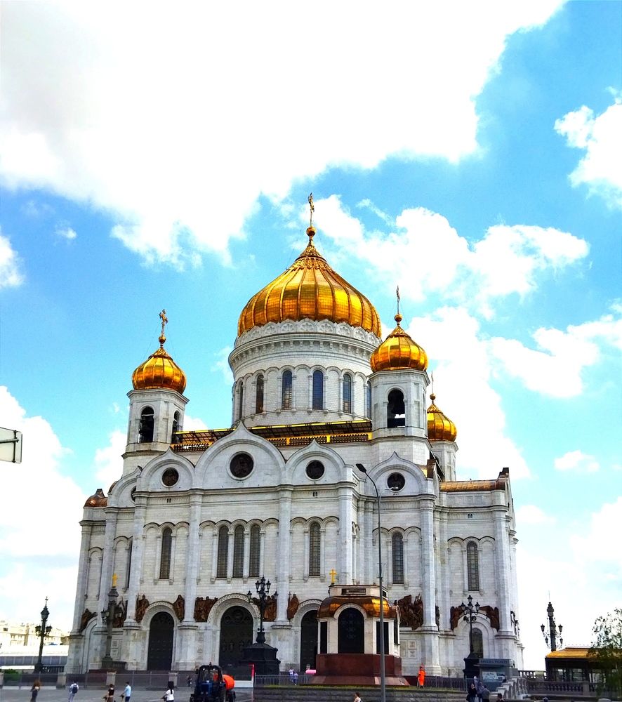Храм Христа Спасителя в Москве.