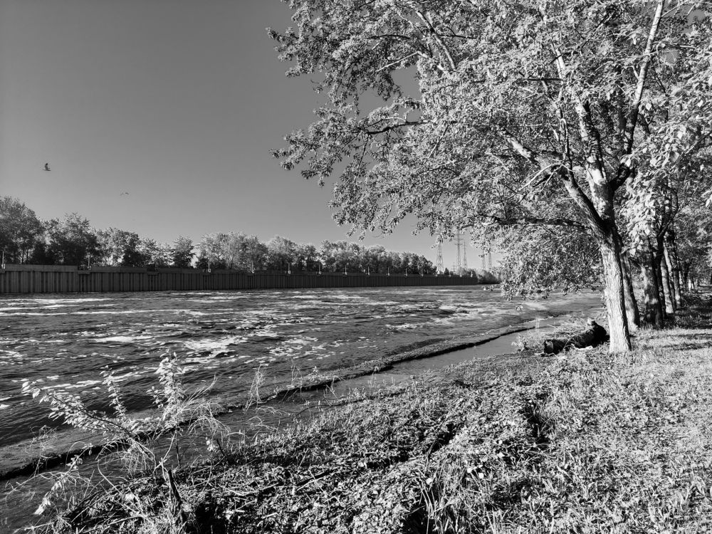 Photograph by Sergey Kashnikov