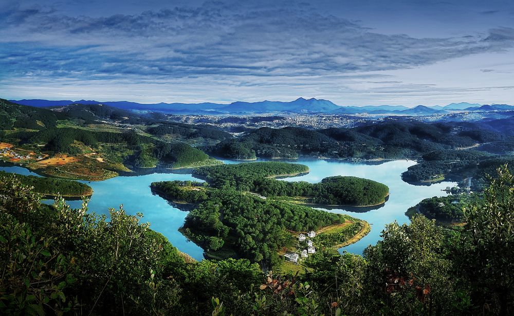 Photograph by Ly Tu Ngan