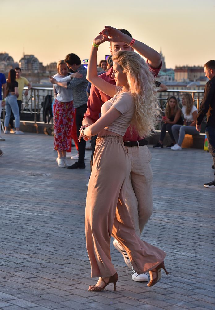 Танцевальное настроение