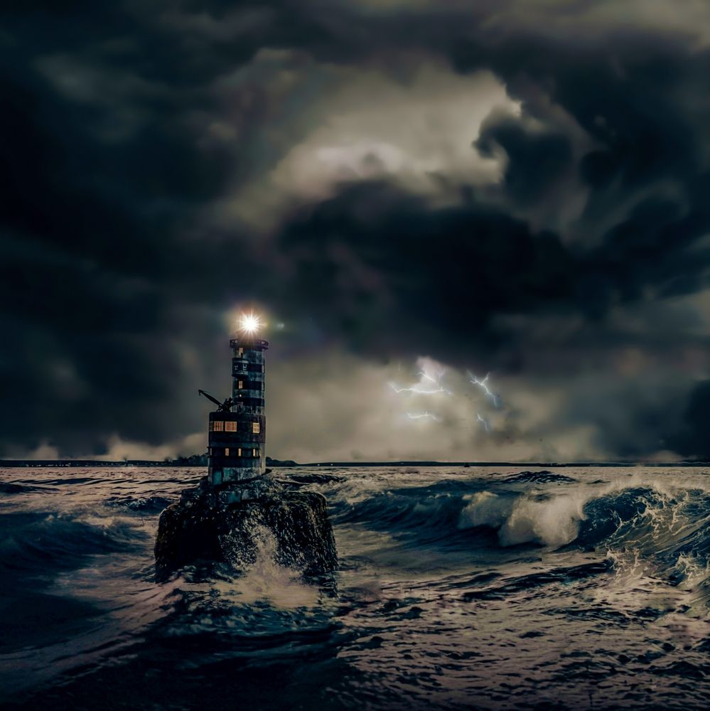 Маяк штормовой