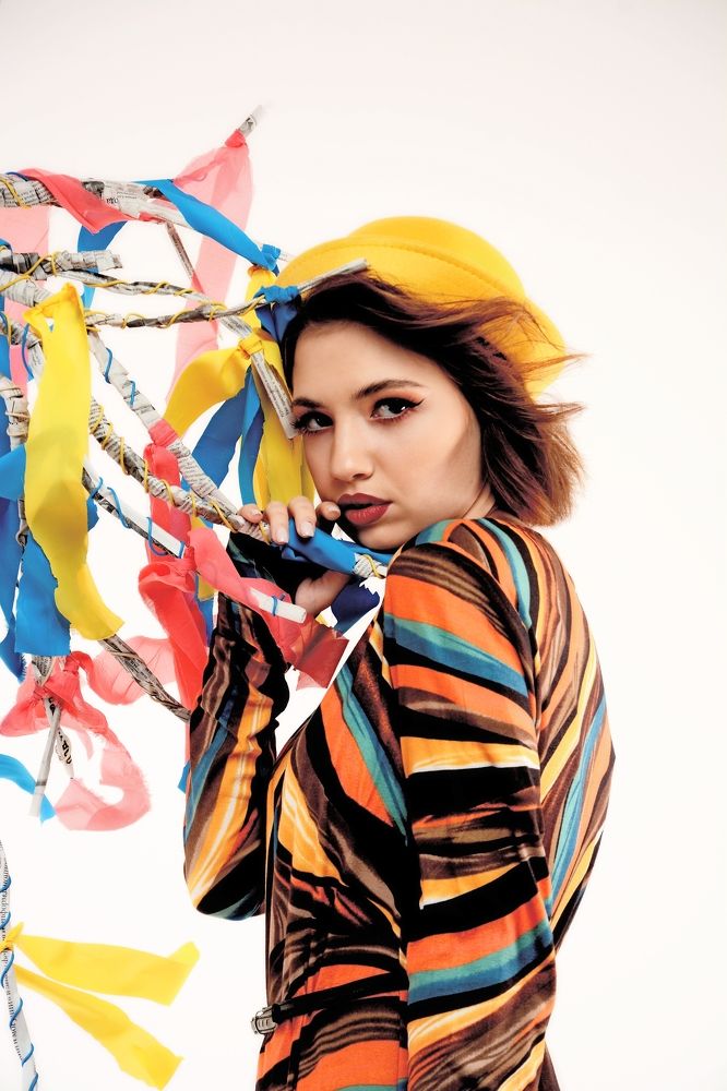 Яркие краски