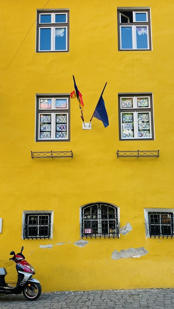 Photograph by Chris Butucioc