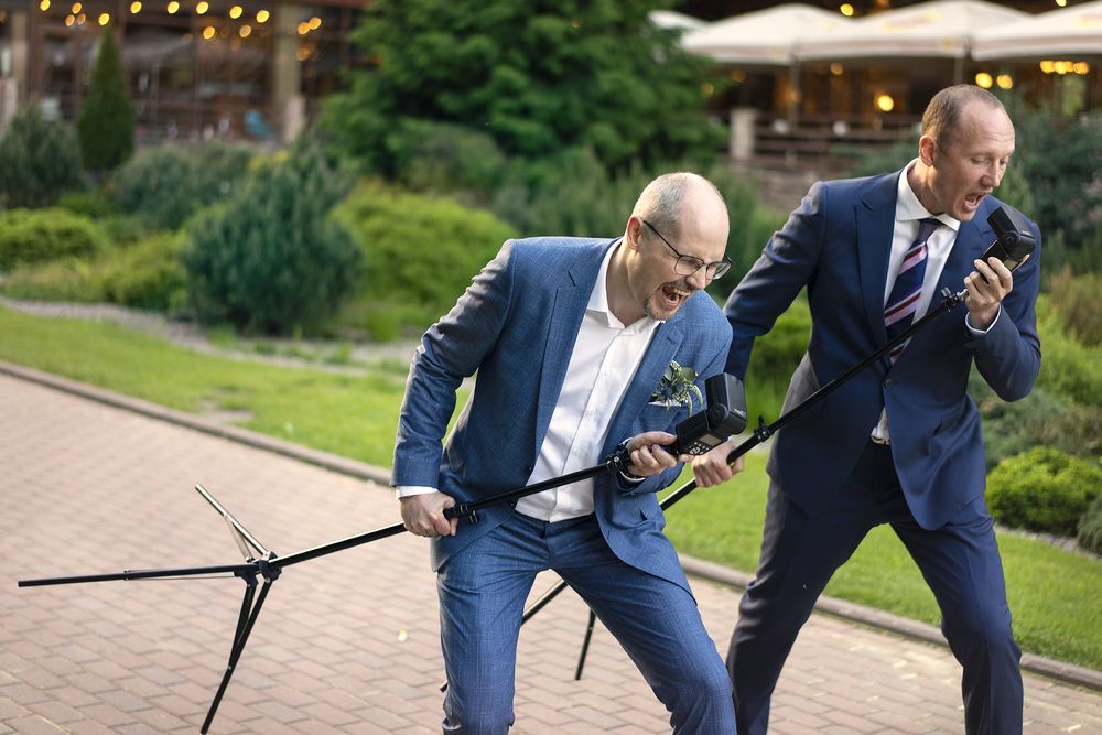 Когда жениха попросили ассистировать фотографу