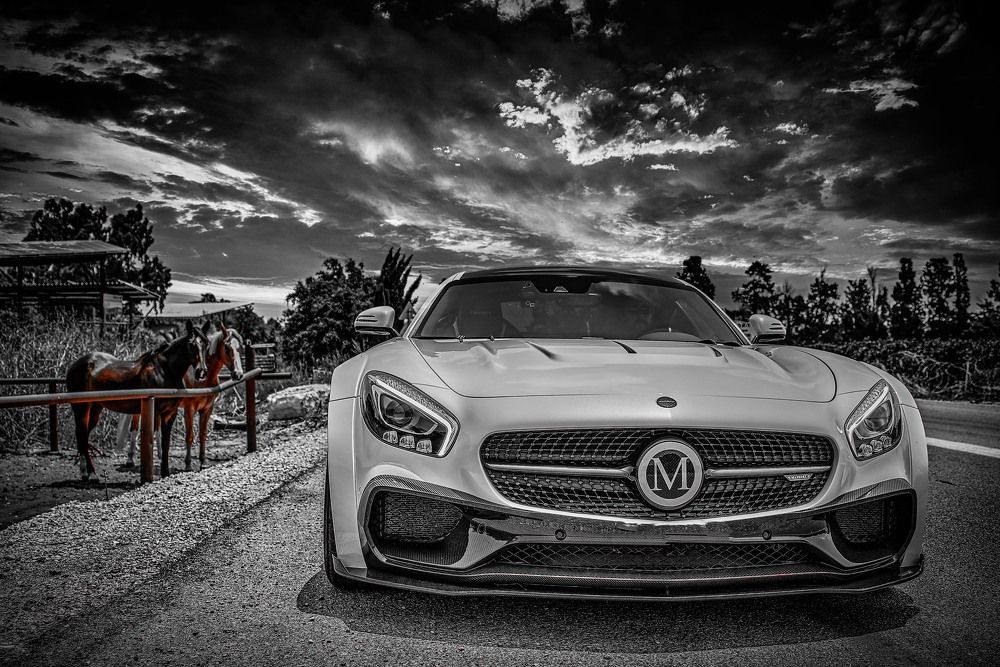 Photograph by Maxim Polak