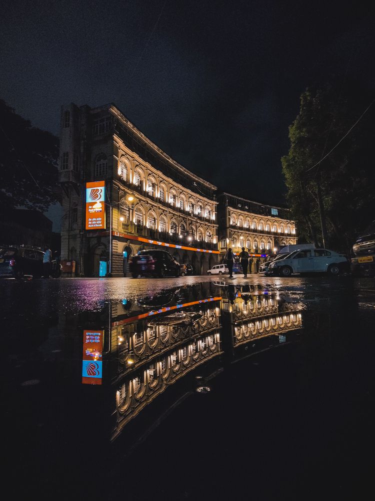 Фотография автора Om Pawar