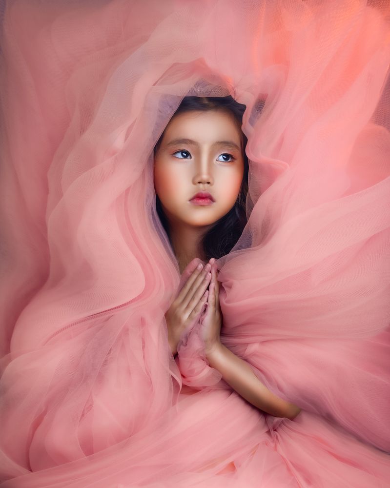 Photograph by Kate Kovtun