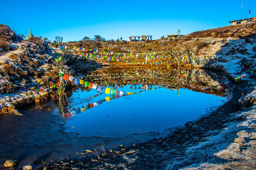 KALIPOKHRI LAKE, WEST BENGAL, NDIA