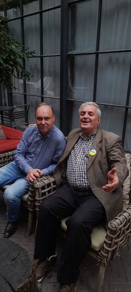 Фотография автора Revaz Topuria