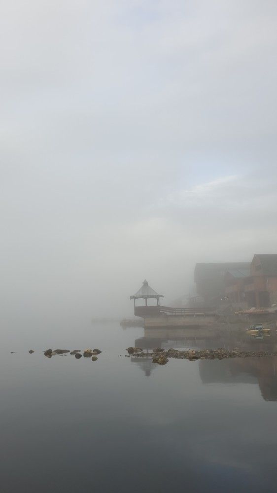 Туман на Телецком озере (Горный Алтай)