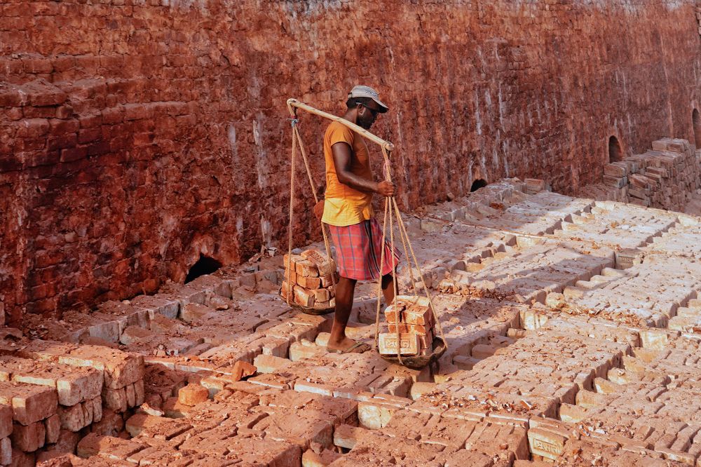 Brickkiln worker