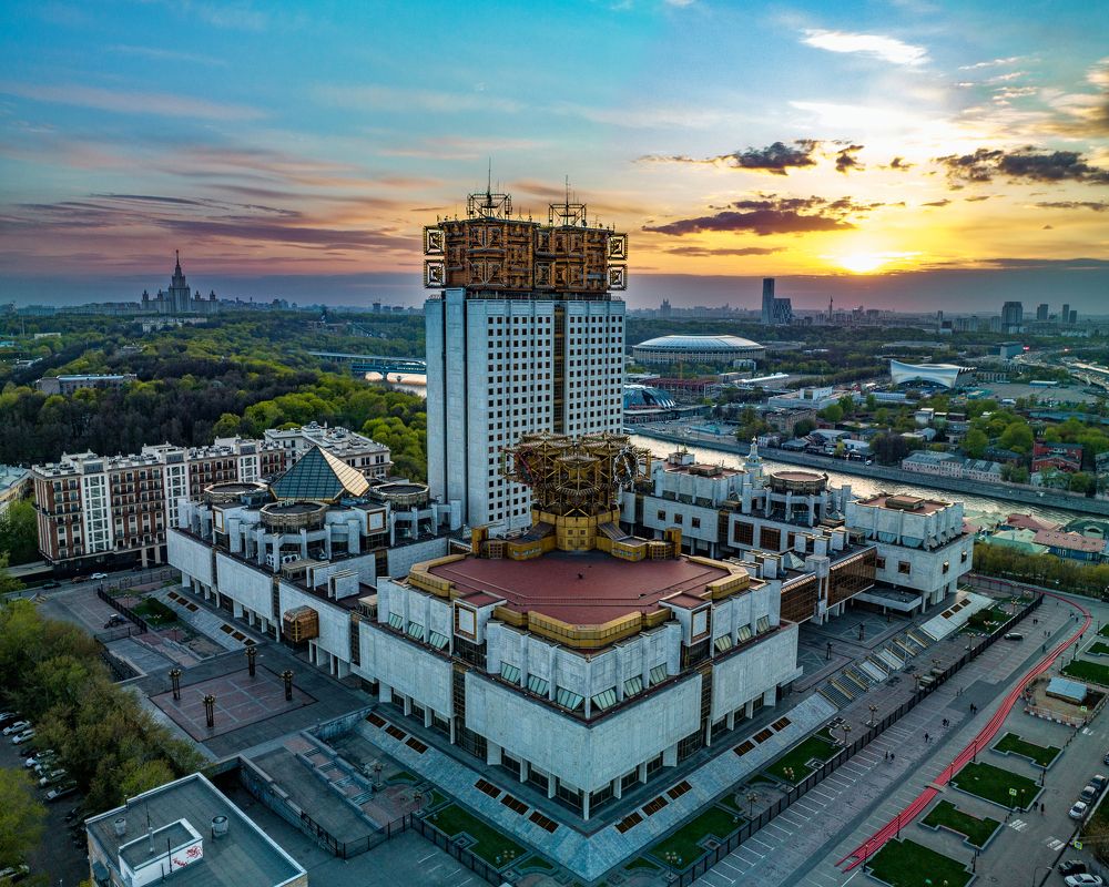 Фотография автора Константин Муравьев