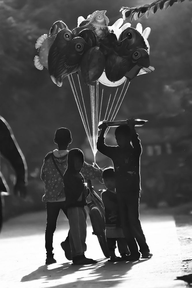 Photograph by Lin Zaw Tun