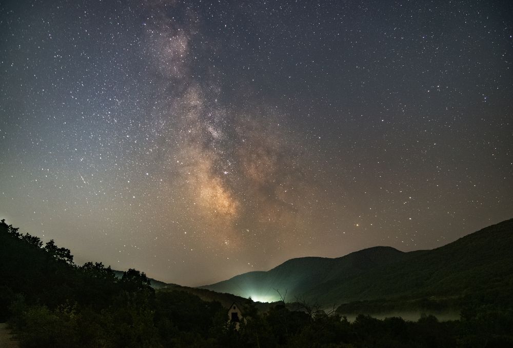 Photograph by Tateshi