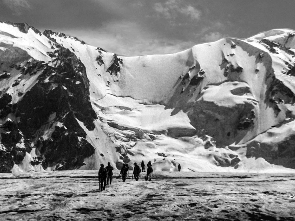 Photograph by Aleksandr Belov