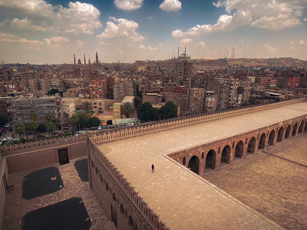 The mosque and the city