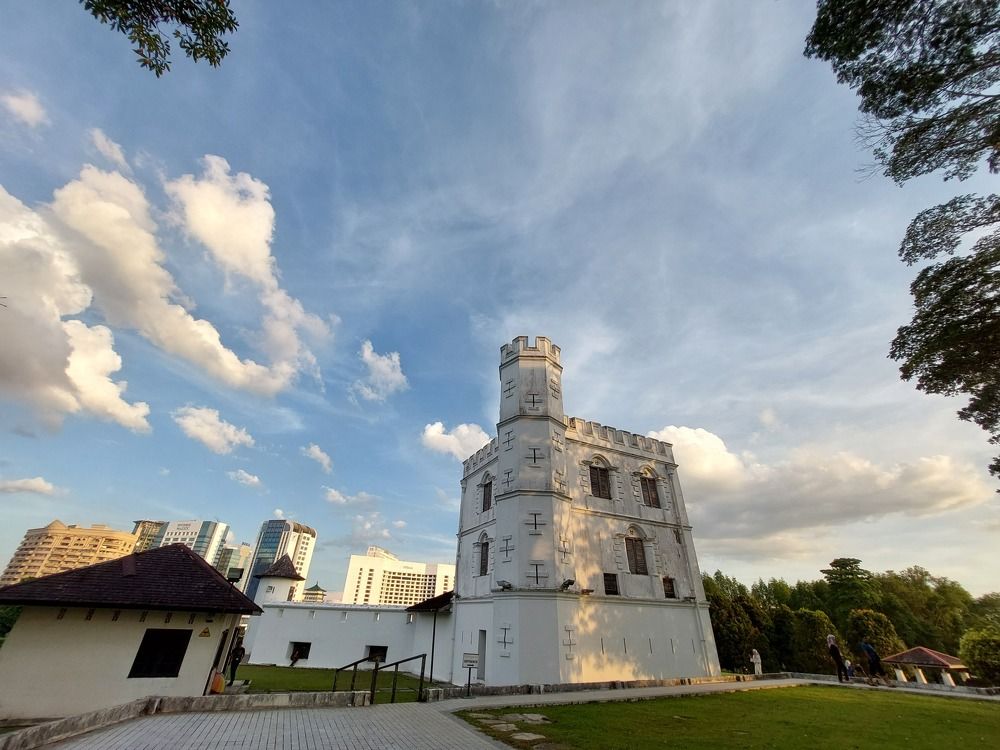 Photograph by sem morni