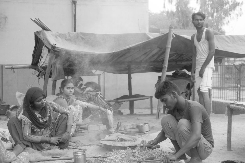 Deeply Expressing lifestyle of Iron Smith workers on streets