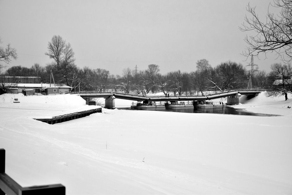 Понтонный мост