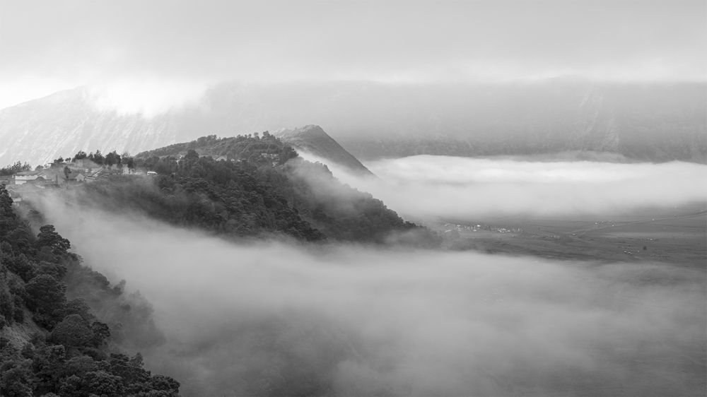 Photograph by bambang Tjiptoroso