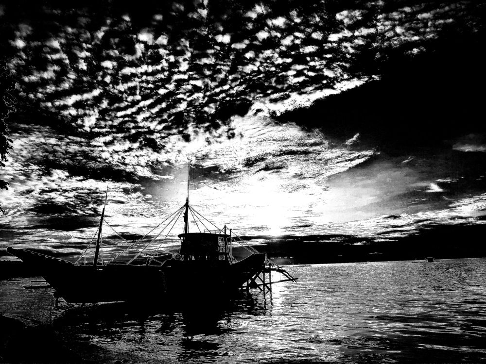 Фотография автора Pauline Jade Bolanio