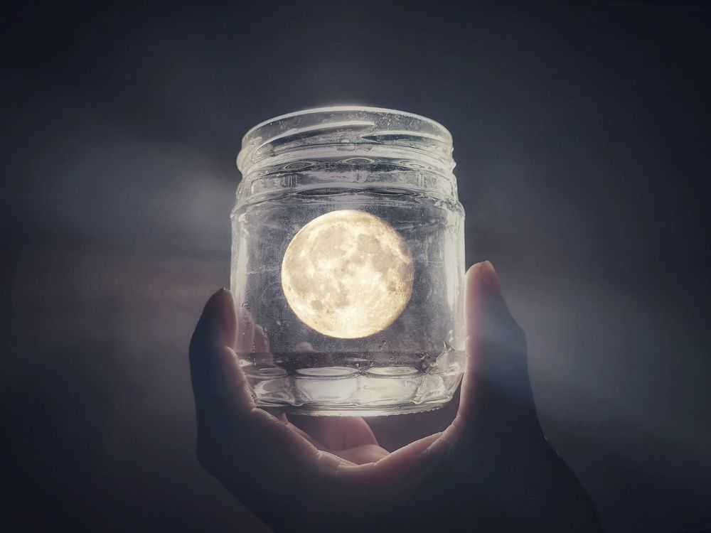 Moon in Jar