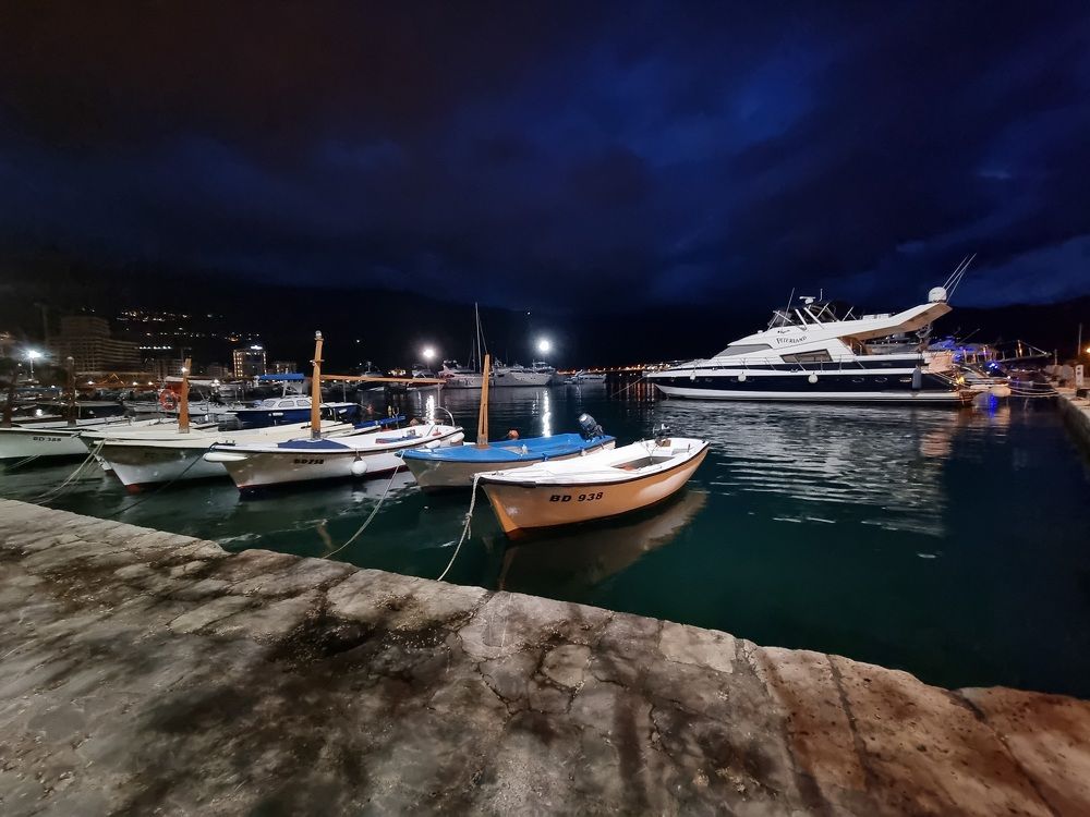 Photograph by Anna Zelinskaya