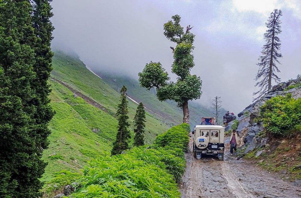 The road towards Heaven